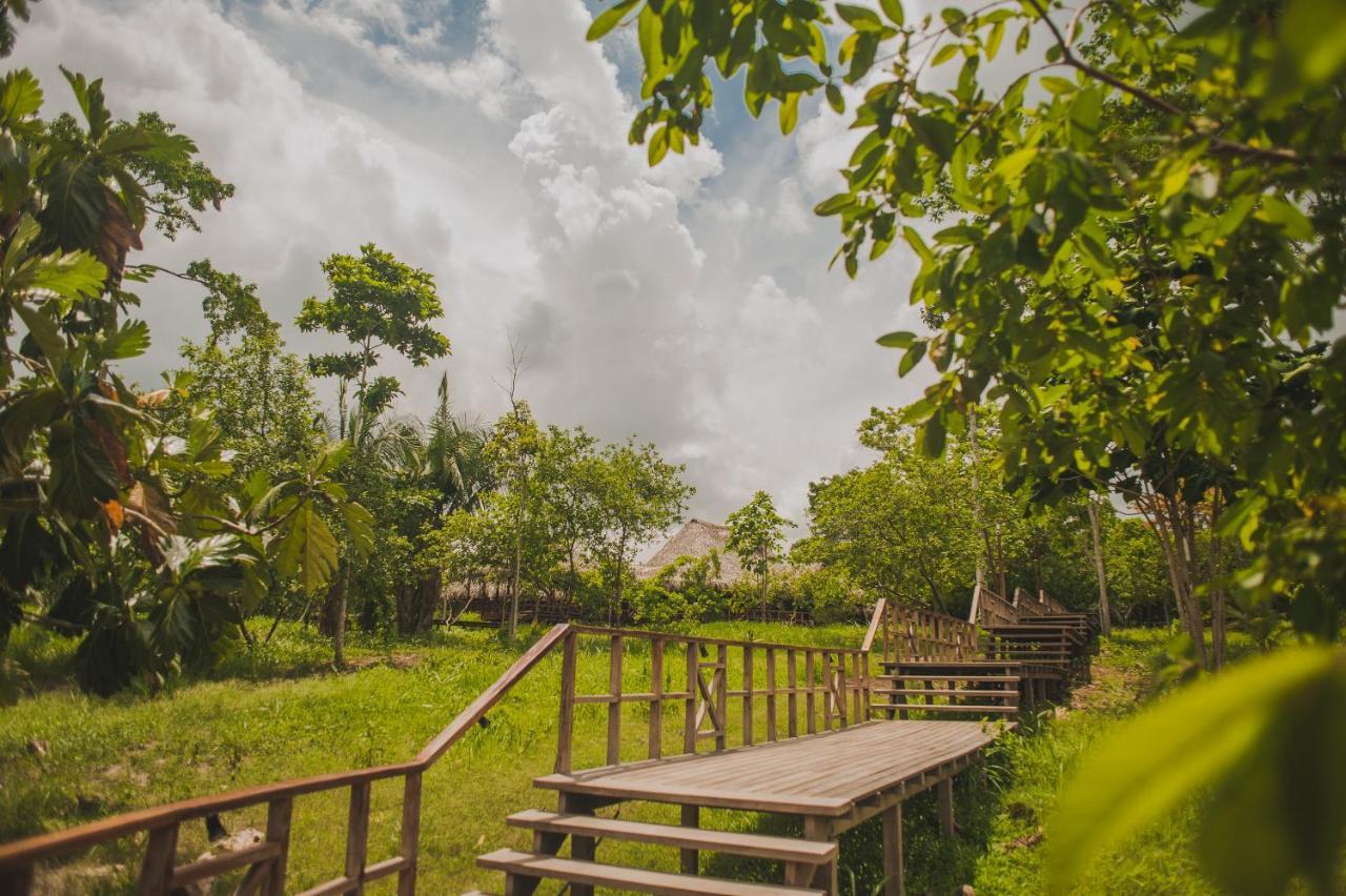 Uni Rao Centro Ecologico Villa Pucallpa Bagian luar foto