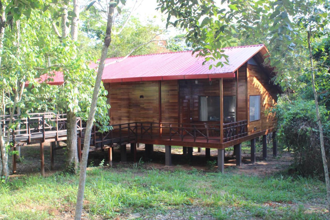 Uni Rao Centro Ecologico Villa Pucallpa Bagian luar foto